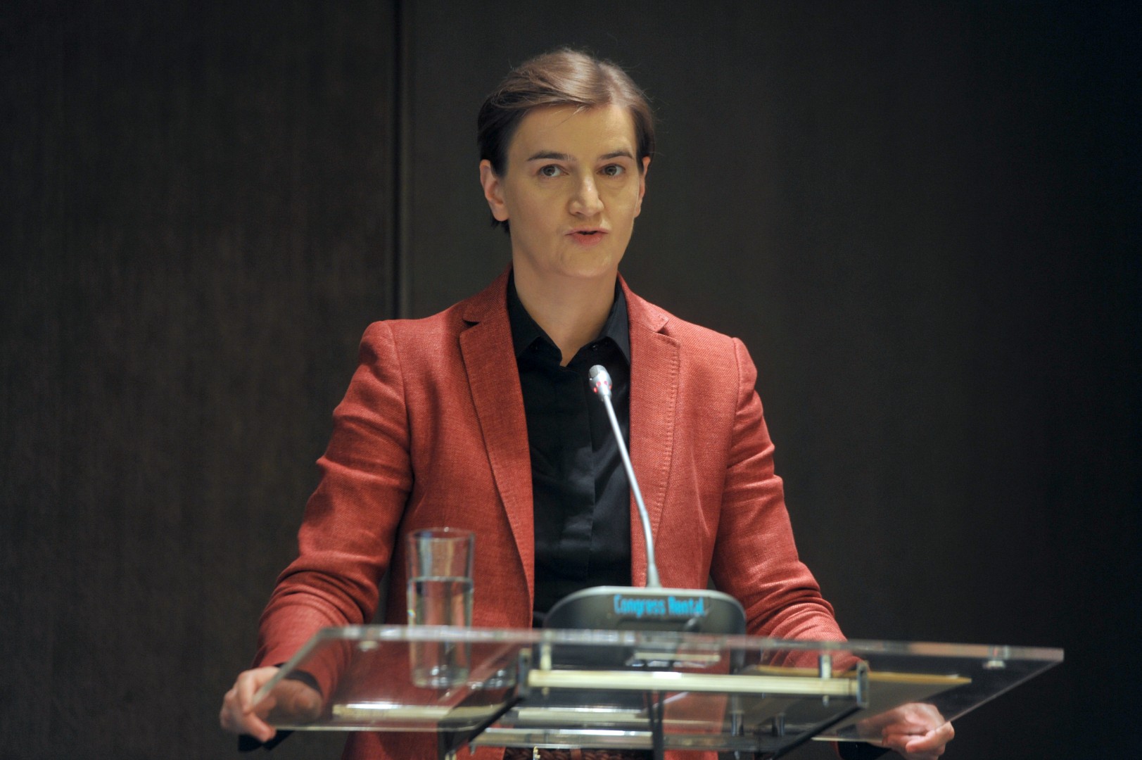 Brnabić: Od sutra kreće masovna vakcinacija stanovništva