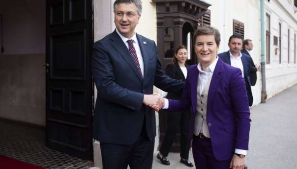 Brnabić: Odnosi Hrvatske i Srbije teški, ali napravljen je iskorak