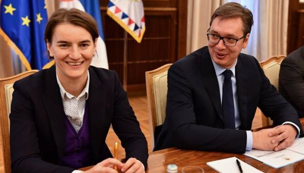 Brnabić: Vlada stoji iza svake Vučićeve riječi