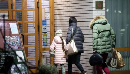 Broj izbjeglica koje bježe iz Ukrajine nadmašit će dva miliona