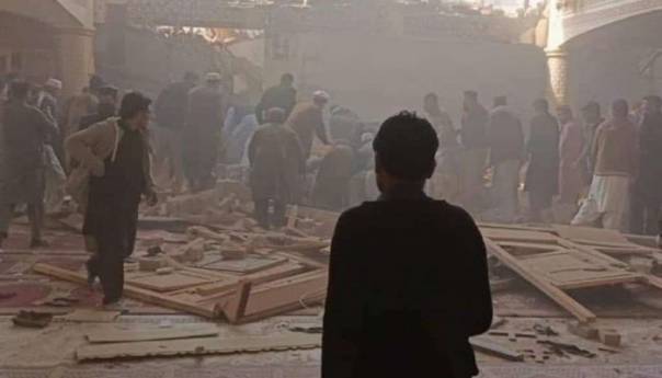 Broj mrtvih u napadu na džamiju u Pakistanu povećao se na 87