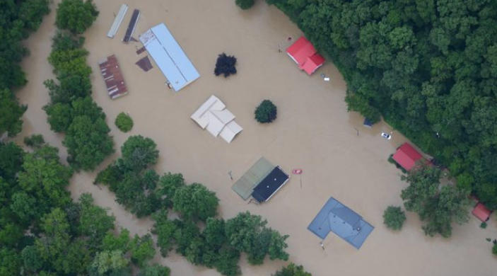 Broj mrtvih u poplavama u Kentuckyju porastao na 25