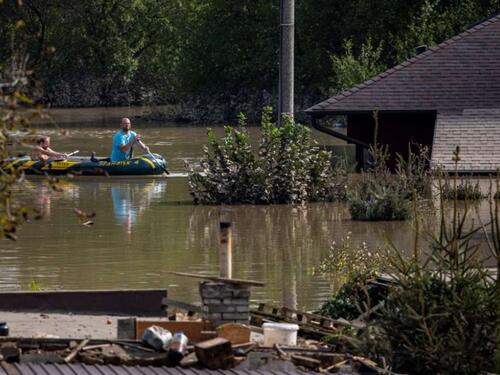 Broj mrtvih u velikim poplavama u centralnoj Evropi porastao na najmanje 23