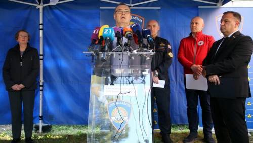 Broj oboljelih u Hrvatskoj skočio na 128, jedan pacijent na respiratoru