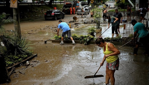 Broj poginulih u Brazilu uslijed obilnih kiša popeo se na 48