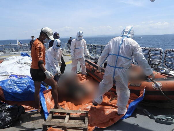 Broj poginulih u brodolomu na Filipinima porastao na 52