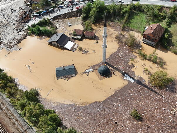 Broj poginulih u poplavama u Jablanici porastao na 16, ukupno 19 u BiH