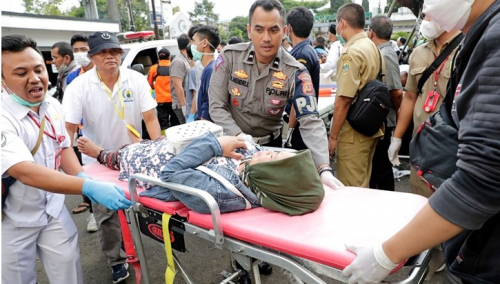 Broj poginulih u potresu u Indoneziji popeo se na 321