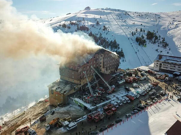 Broj poginulih u požaru u Turskoj porastao na 79
