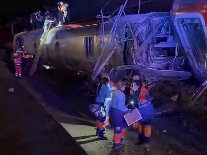 Broj poginulih u Španiji porastao na 39, 150 povrijeđenih