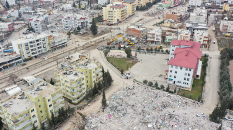 Broj poginulih u zemljotresu u Turskoj povećan na 48.448