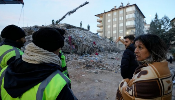 Broj stradalih u zemljotresima u Turskoj i Siriji porastao na 11.000 hiljada