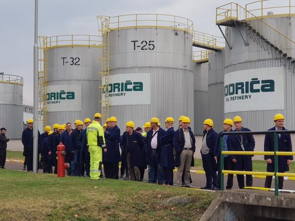 Broj radnika u Rafineriji Modriča najmanji od osnivanja, ukupan dug 118,2 miliona KM