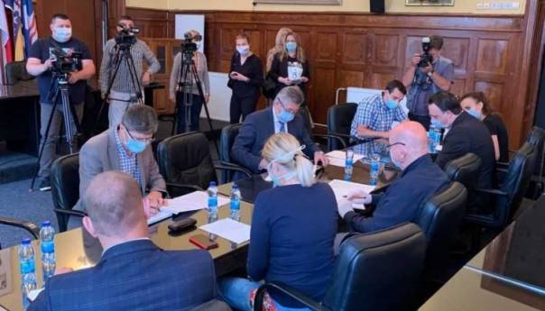 Broj zaraženih od koronavirusa u Bijeljini za pet dana uvećan za 100