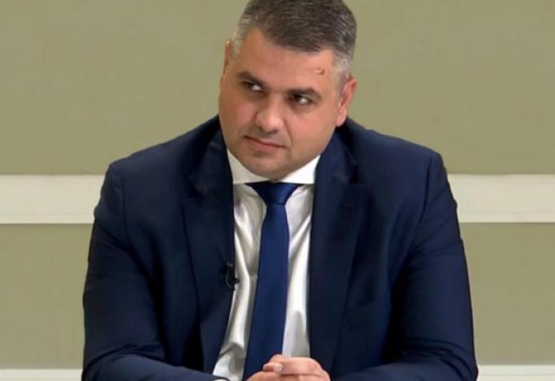 Brojni gosti dolaze na Molitveni doručak u Mostaru