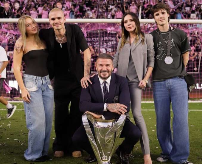 Brooklyn Beckham blokirao roditelje na Instagramu?