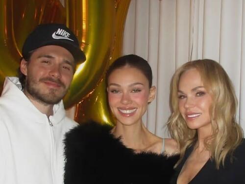 Brooklyn Beckham na Majčin dan uz punicu, javno ignorisao Victoriju