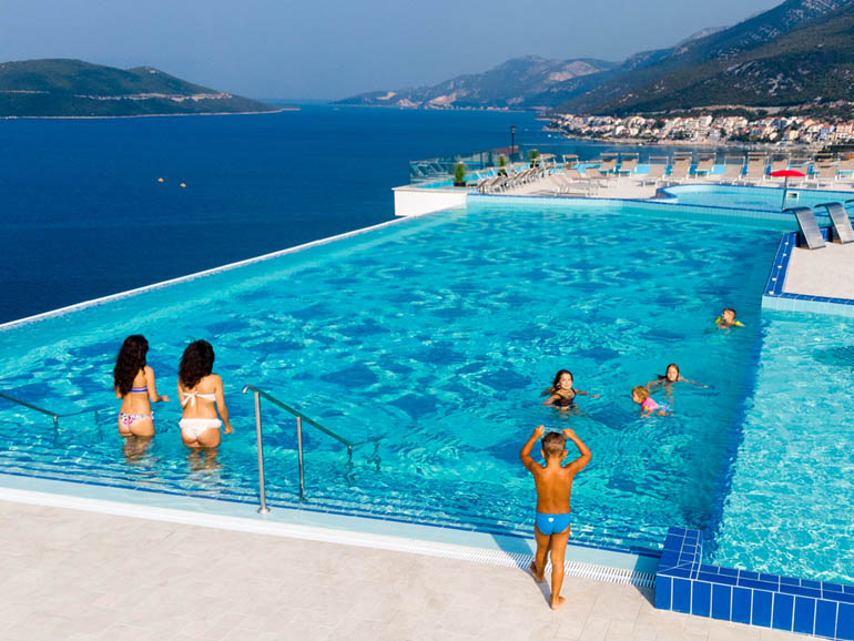 Brza cesta već povećala broj gostiju u bh. biseru na Jadranu