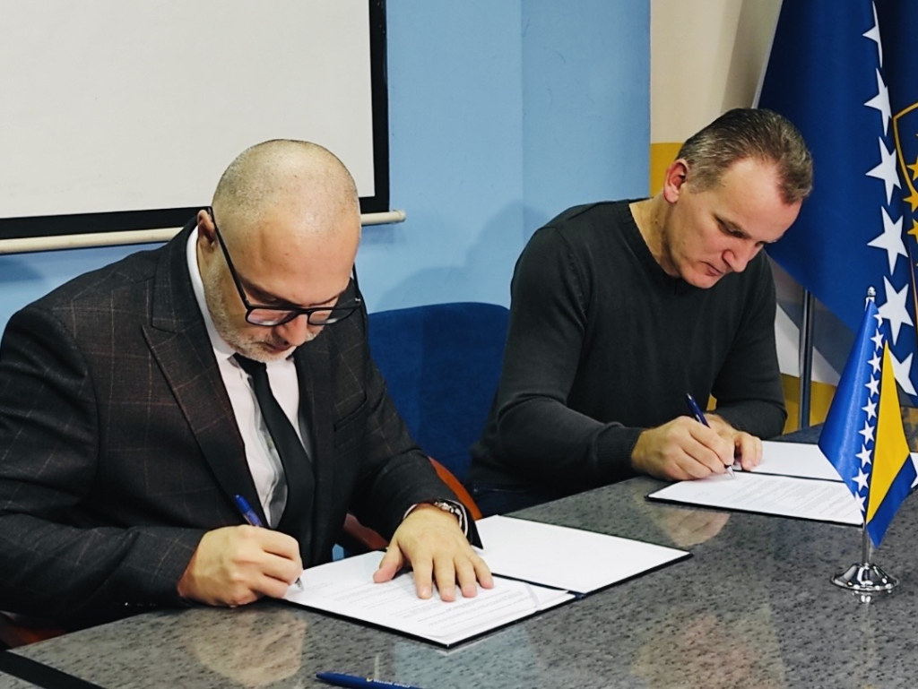 Budući keramičar Danijel Galušić: Ovaj posao sa ocem i amidžom radim od 11. godine