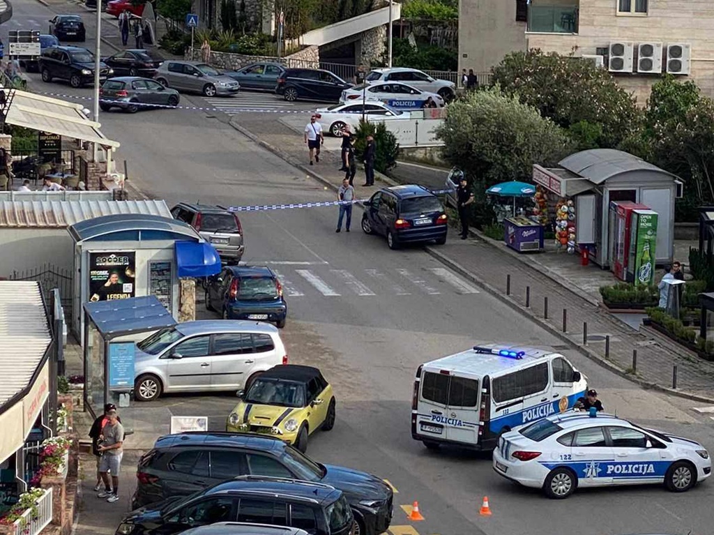 Budva: Mladić izboden nožem, preminuo na putu do bolnice