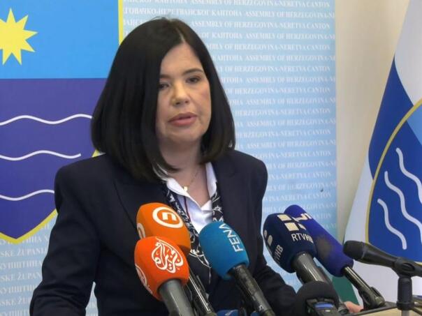 Buhač pisala Halilagiću: Naše misli i molitve su uz porodice