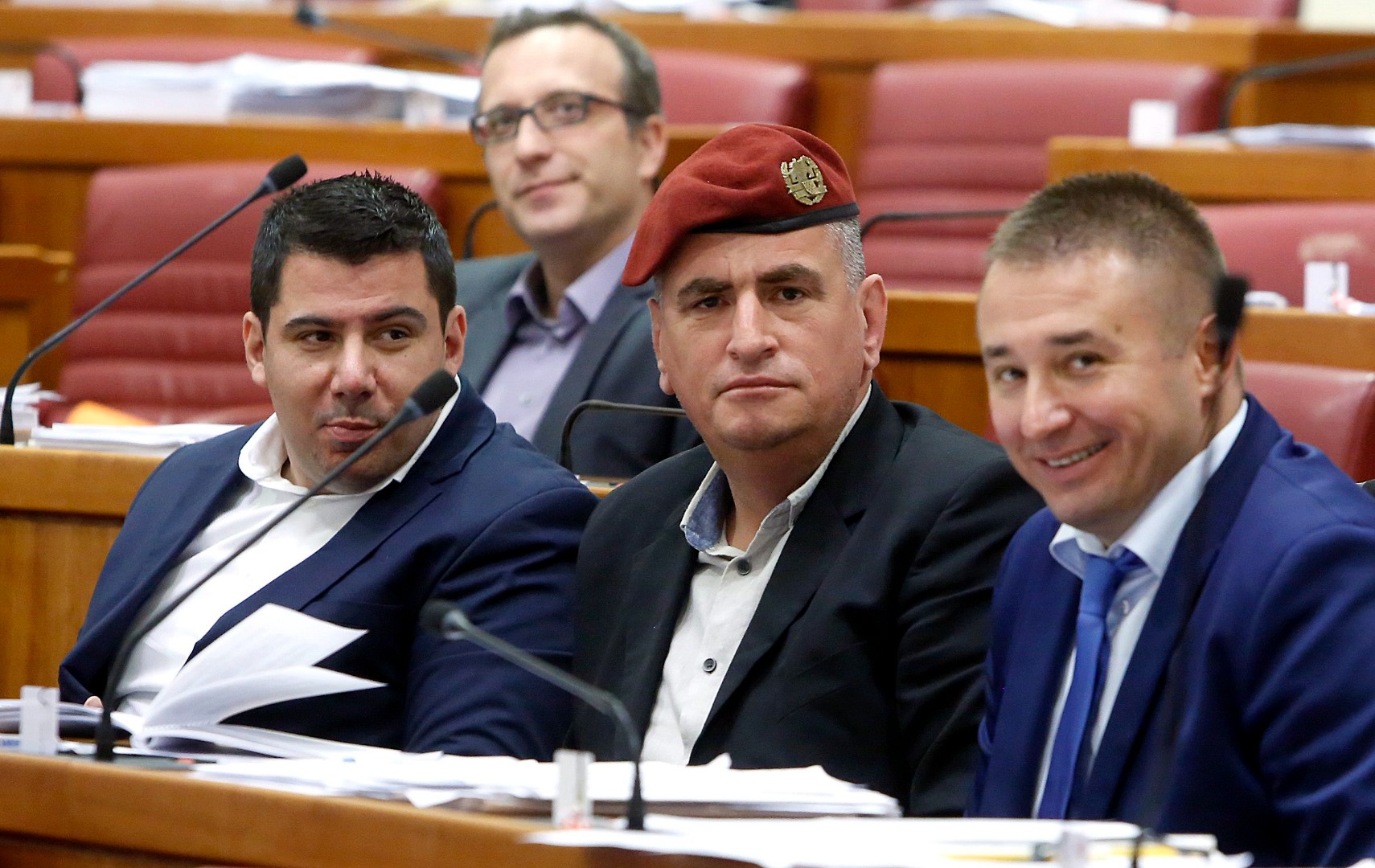 Bulj najavio seoske straže na granici s BiH: Žestoke reakcije