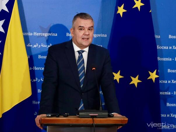 Bunoza: Ne vidim kome smeta usvajanje Zakona o Sudu i VSTV-u BiH