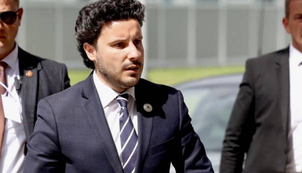 Bura u Crnoj Gori: Abazović tvrdi da je prislukšivan zbog Temeljnog ugovora