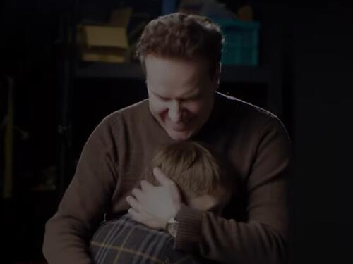 Burhan Šaban sa sinom snimio dječiju ilahiju: Poslušajte "Ramazansku"