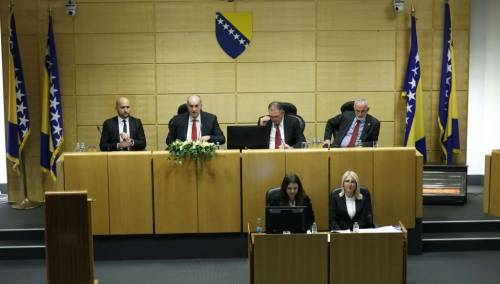 Burne reakcije nakon izbora rukovodstva Doma naroda