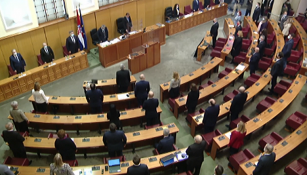 Plenković: Šutite kad se Milanović grli i bratimi s Dodikom