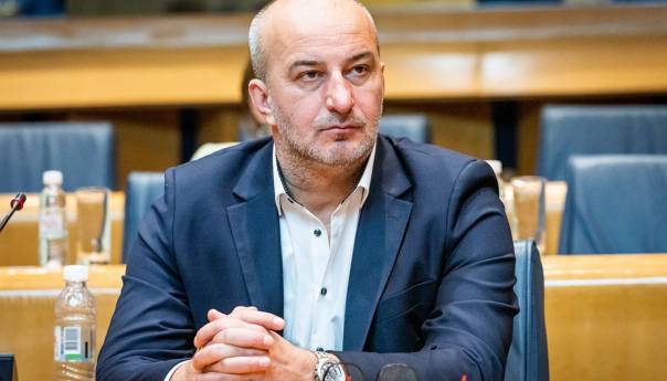 Čamdžić iz Naše stranke: To što je Kordić uradio nije džentlmenski
