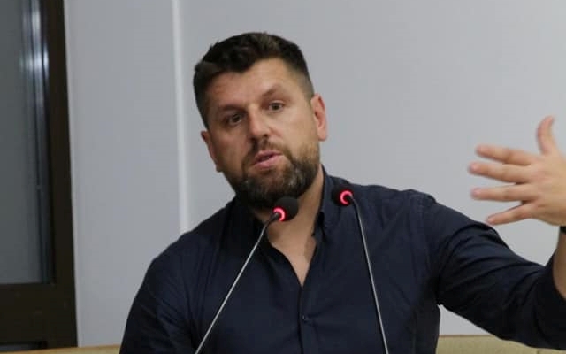 Ćamil Duraković ponovo dobio poruke prijetećeg sadržaja