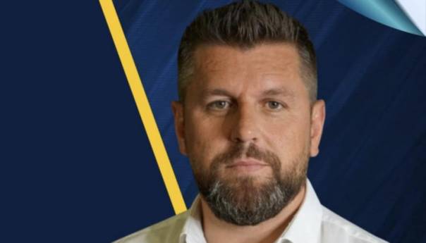 Ćamil Duraković uputio prijedlog strankama u FBiH kako da poprave stanje povratnika u RS