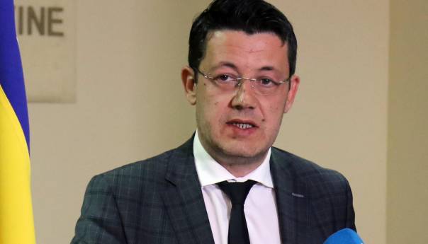 Čampara: 2,5 miliona KM za nabavku naoružanja, MTS-a i specijalnih vozila