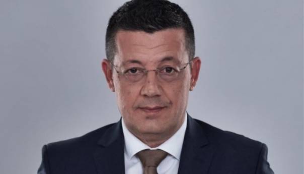 Čampara odgovorio Vučiću: U unutrašnja pitanja BiH nemate se pravo miješati