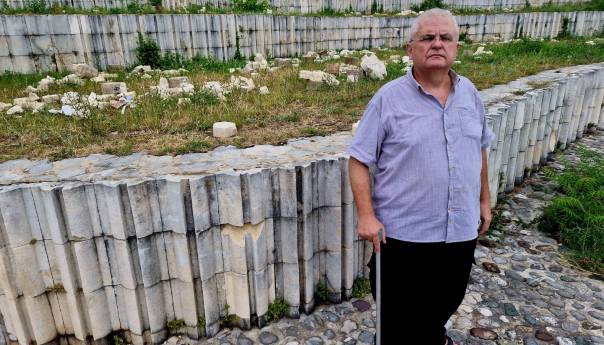Čanak posjetio Partizansko groblje: Sramota na sve koji su ovo dopustili