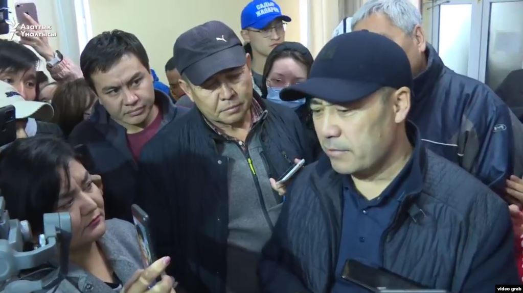 Caparov premijer, predsjednik spreman na razgovore s opozicijom