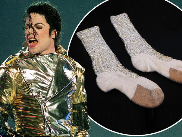 Čarapa Michaela Jacksona prodata za 6.200 eura