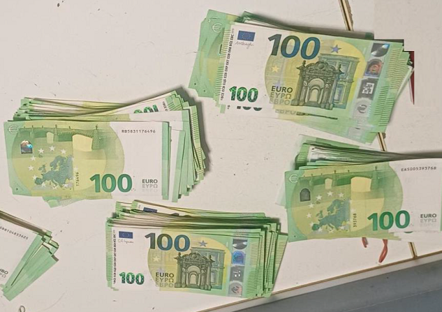 Carinici RH otkrili novac skriven u kamionu iz BiH, vozač kažnjen sa 6600 eura