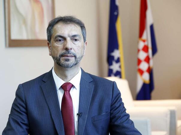 Čavara potvrdio da HDZ nema namjeru izbacivati SNSD iz vlasti