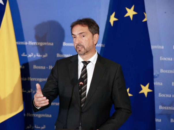 Čavari za budžet "ključni problem" Komšić i Bećirović: Preglasali su Željku...