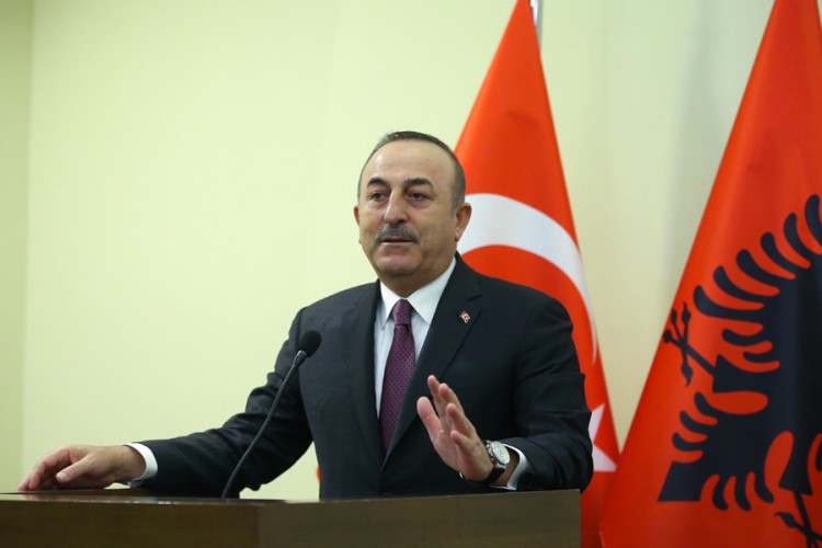 Čavušoglu u Tirani: Razvoj saradnje Turske i Albanije