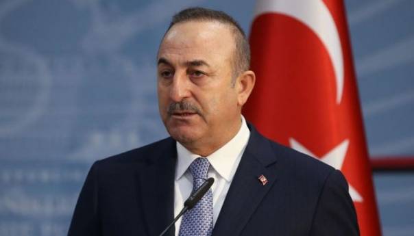 Cavusoglu: U Tursku sinoć vraćen 2.721 student iz osam zemalja