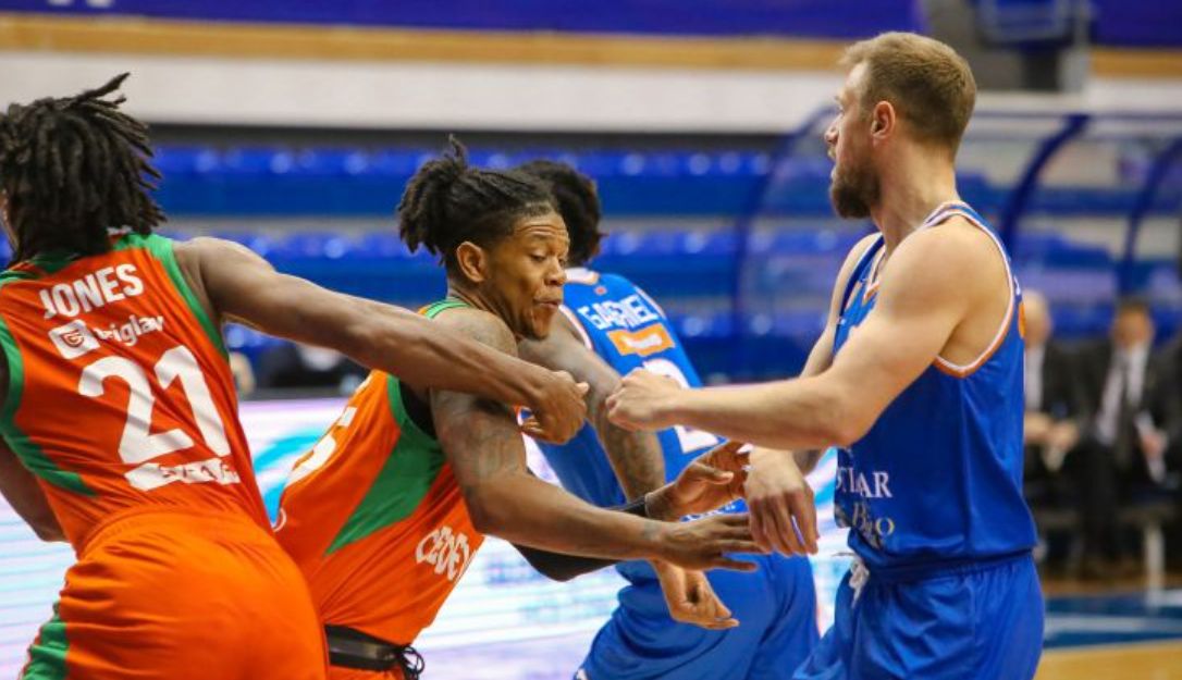 Cedevita Olimpija slavila u Baru