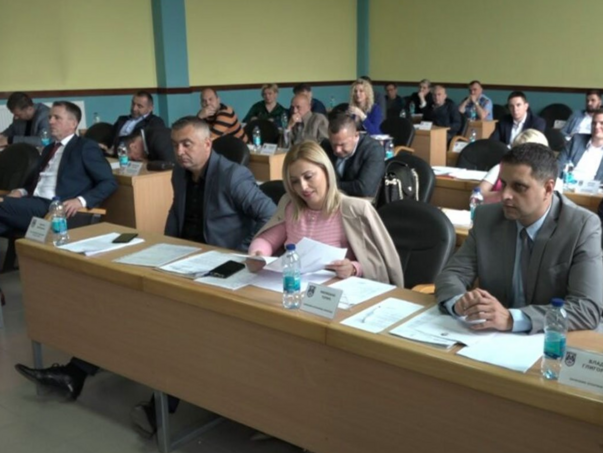 Čelinac ima dva predsjednika Skupštine, plate 8.400 KM