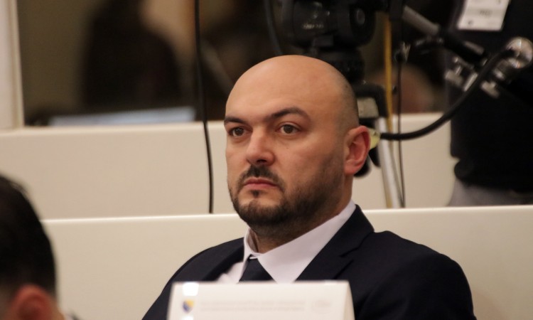 Čelnici Ujedinjene Srpske podržali Ilića, tvrde da nije prekršio propise