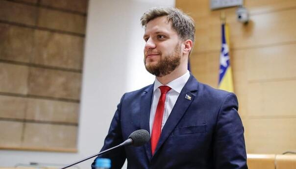 Čengić: Direktor Autocesta FBiH nezakonito imenovan, svi šute