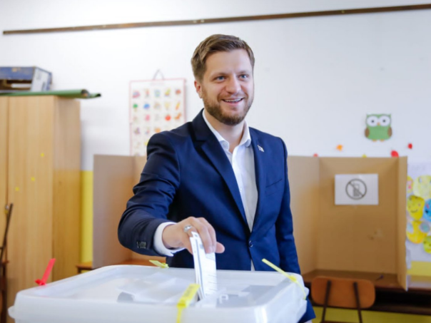 Čengić glasao na izborima za načelnika Starog Grada u Sarajevu