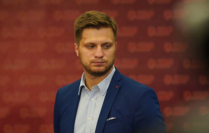 Čengić podnio ostavku: Bogićević je previše dobar za ove ljude